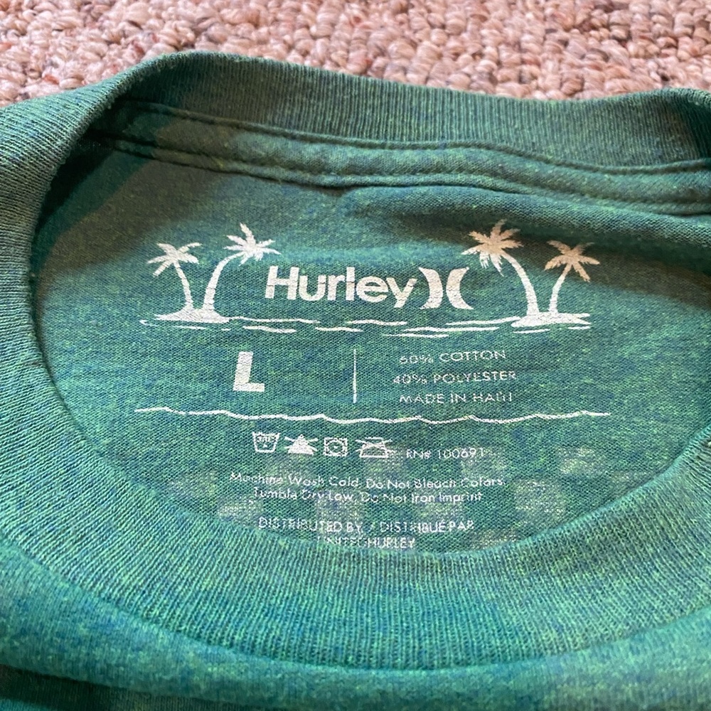 Hurley T Collection - Picture 13 of 13